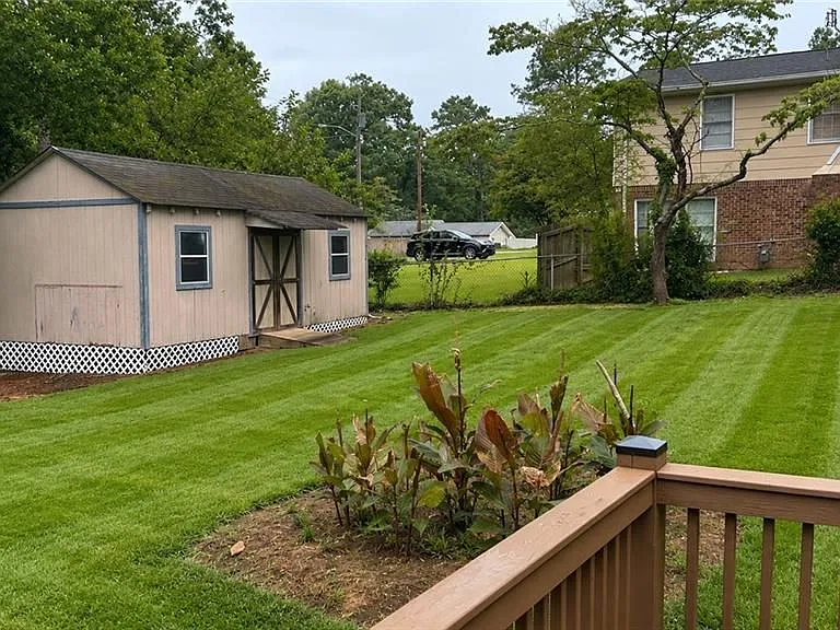 886 Killian Hill Rd — Photo 22