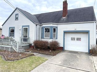 2122 37th St NW, Canton, OH