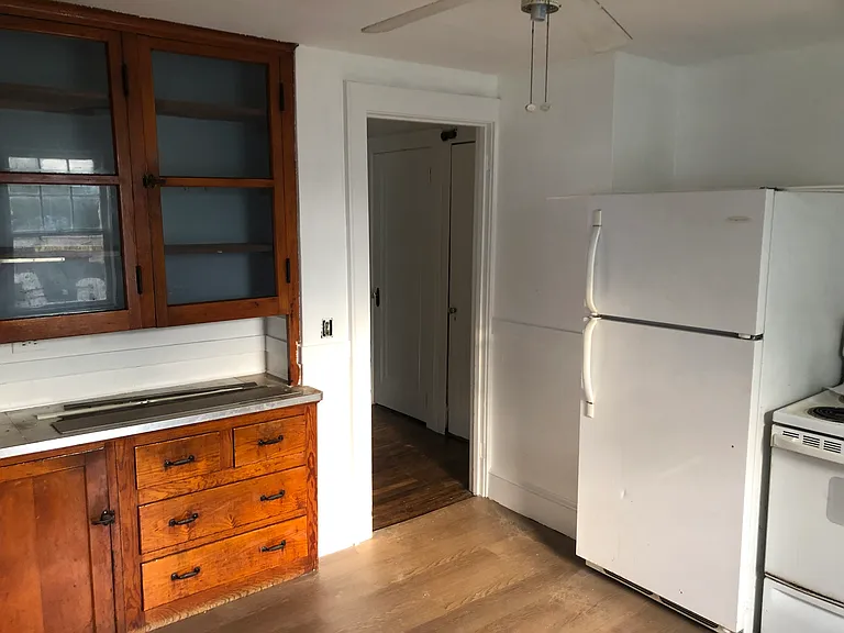 68 Hyde Ave #1 — Photo 7