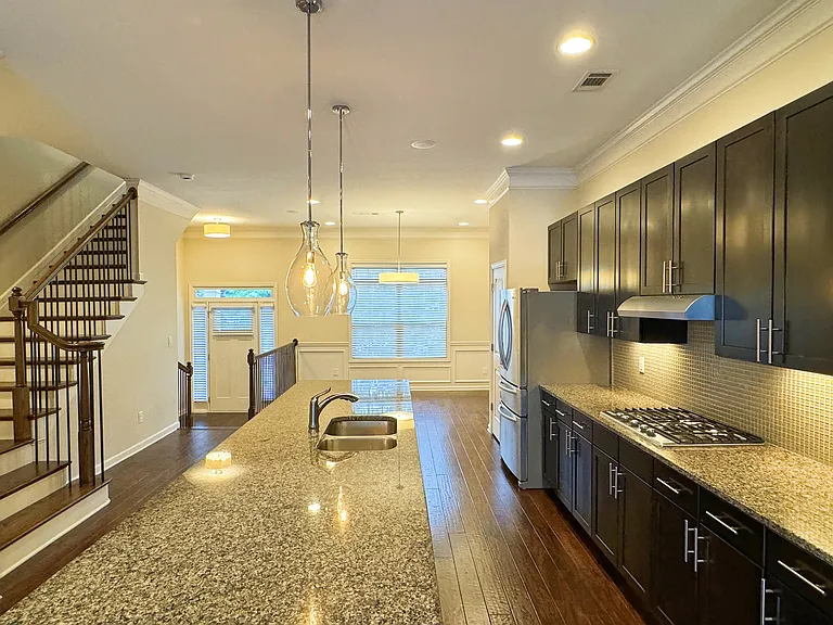 745 Fountainhead Ln NE #14 — Photo 9