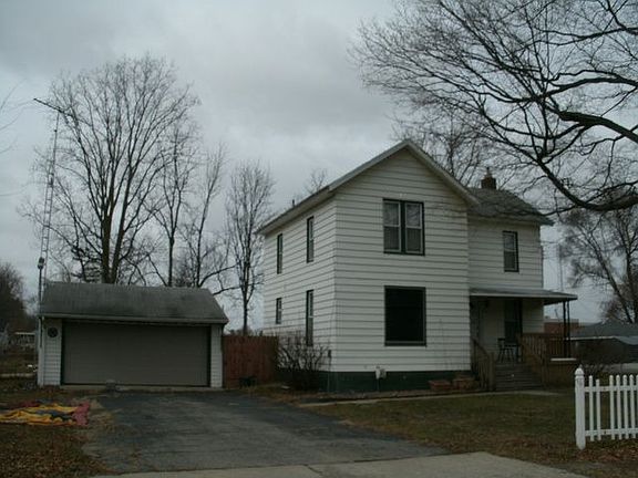 2nd image of 162 East Ave