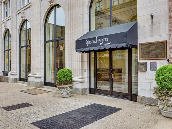 127 Madison Ave APT 602, Memphis, TN 38103