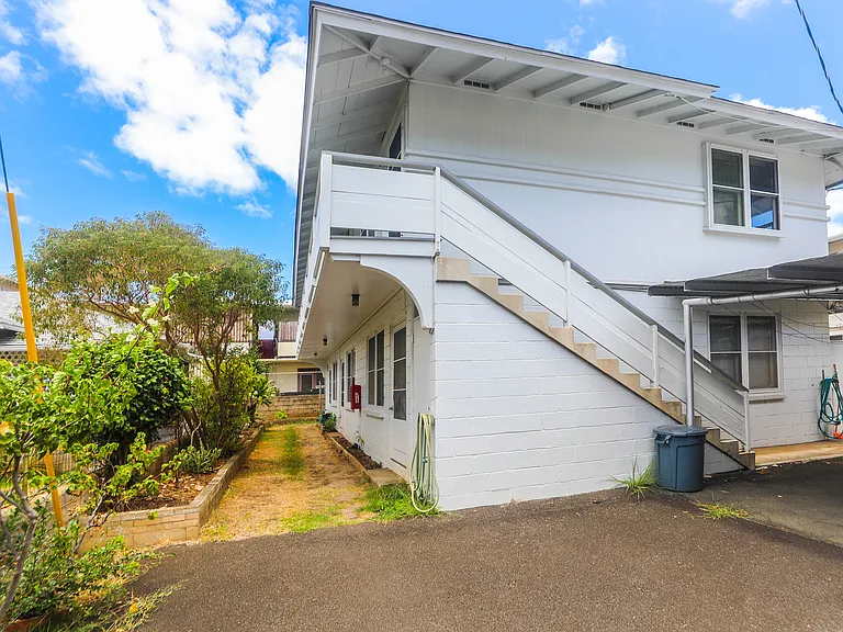 1918 Waiola St #4 — Photo 14