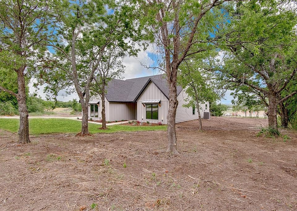 1st image of 7667 Blanchard Way
