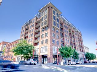 411 NW Flanders St APT 607, Portland, OR 97209