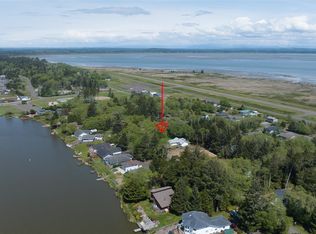 400 Lakeview Loop NE, Ocean Shores, WA 98569