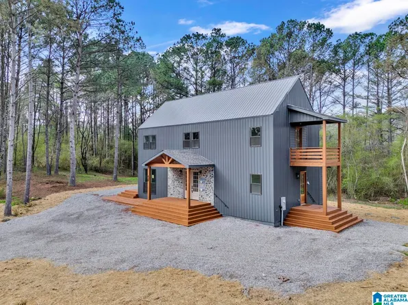 428 Michael Dr, Gardendale, AL 35071