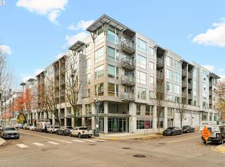 1125 NW 9th Ave APT 517, Portland, OR 97209
