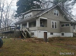 4295 Old River Rd, Waynesville, NC 28786