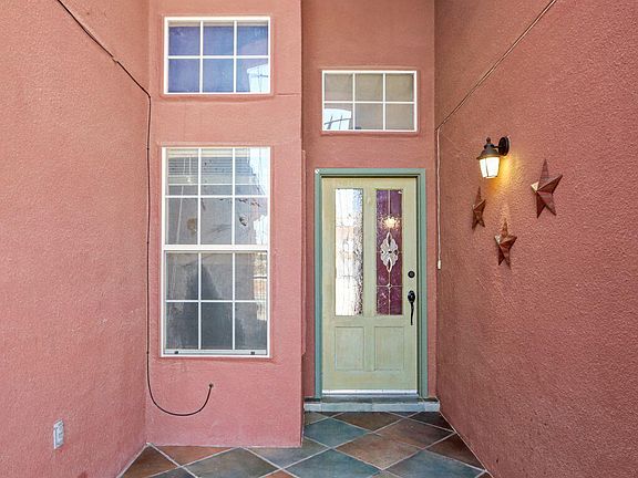 3rd image of 4360 Loma Taurina Dr