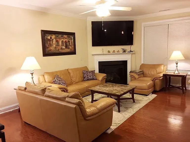 1133 Rosepine Dr — Photo 3