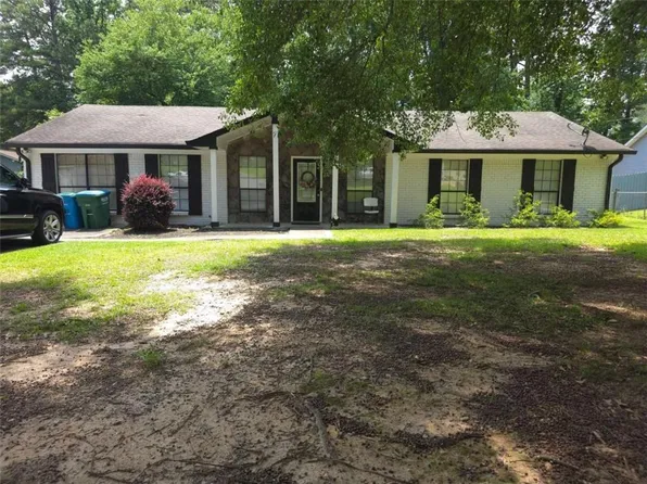 5563 Button Gwinnett Pl, Norcross, GA 30093