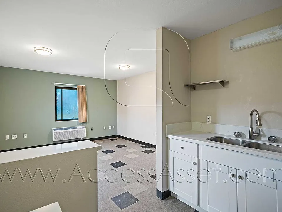 51605 Springs Trl