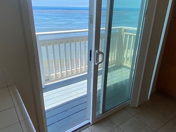 4th image of 6681 Del Playa Dr #4