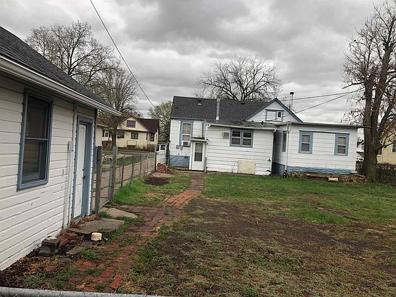 2nd image of 615 W 4th Street