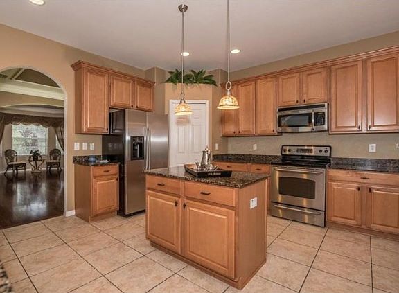 3rd image of 11302 Callaway Pond Dr