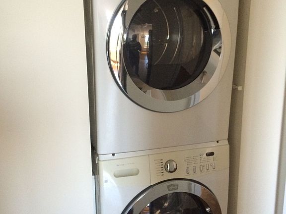 4th image of 112-01 Queens Blvd #16E