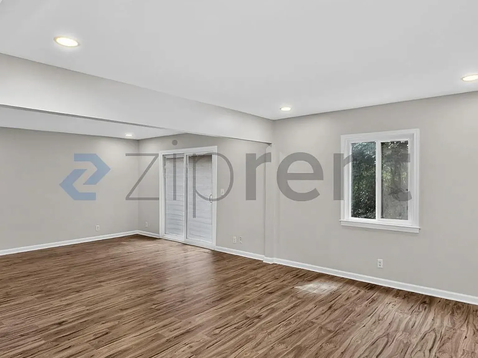 21 Vaughns Gap Rd — Photo 1