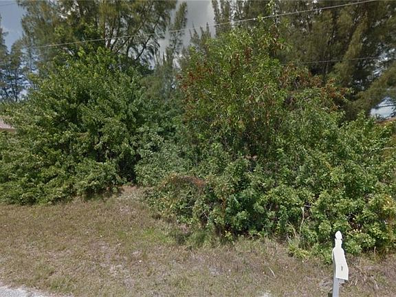 3rd image of 2827 NW 10th Ter