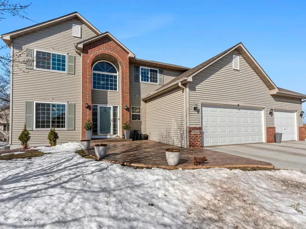 14466 Bluebird Trl NE, Prior Lake, MN 55372