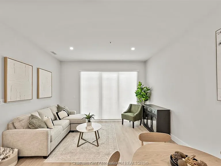 364 Grand Ave E #305 — Photo 19