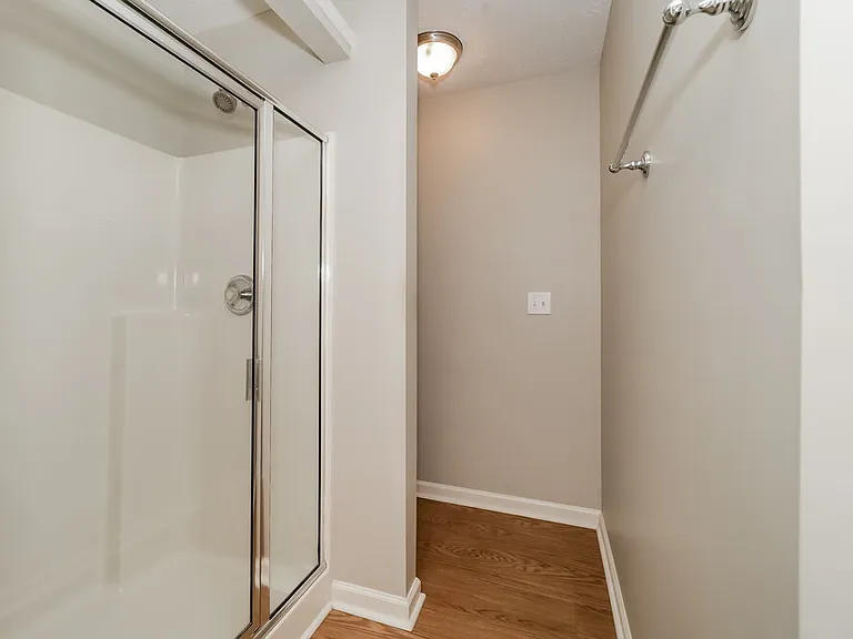 8416 Somerton Cir — Photo 10