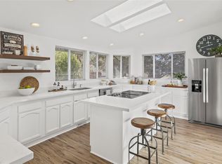 28 Yosemite Rd, San Rafael, CA 94903