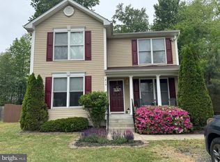 419 Latane Dr, Colonial Beach, VA 22443