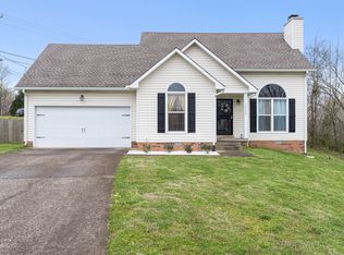 1020 Dandelion Dr N, Clarksville, TN