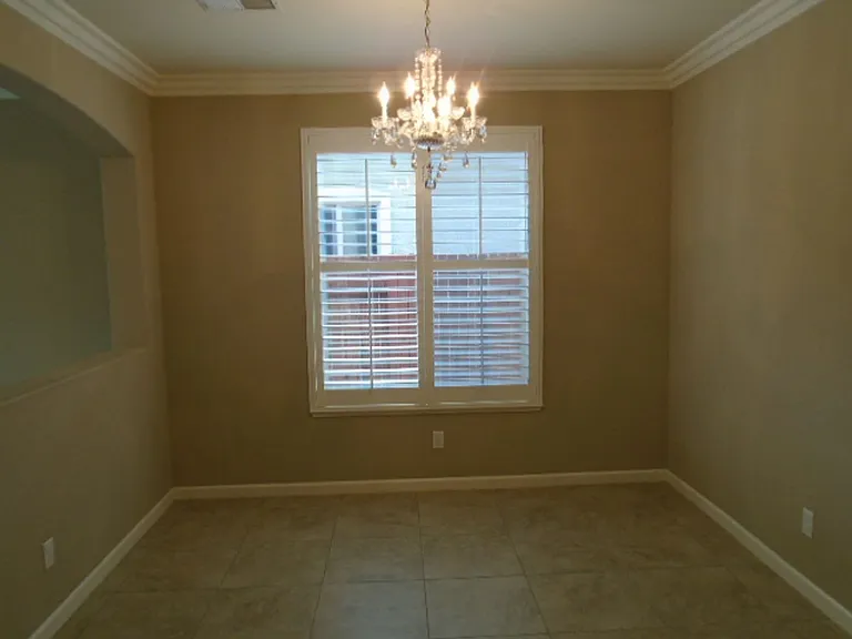 1758 Ravenna Way — Photo 4