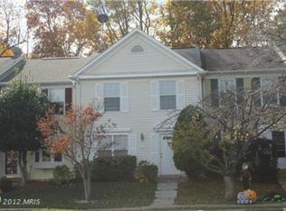 27 Devon Ct, Sterling, VA 20165