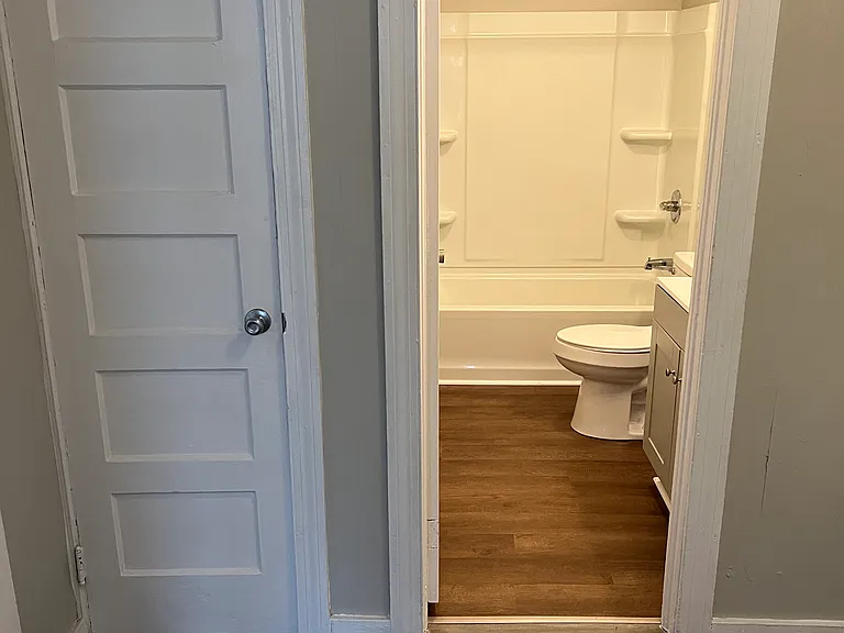 803 3rd Ave — Photo 8