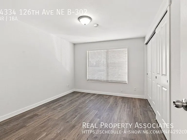 14334 126th Ave NE #B302 — Photo 7