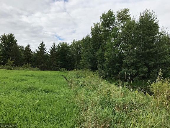 4th image of 20 Crescent Ln