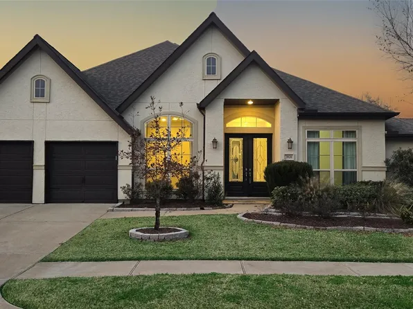 3920 Pinecrest Peak Dr N, Spring, TX 77386