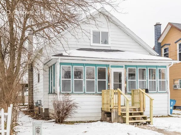 200 Grove St NW, Sparta, MI 49345