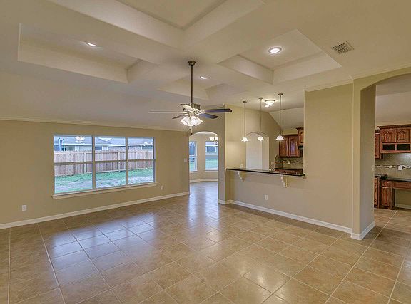 4th image of 2302 Mimosa Dr