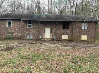 16 Oakridge Dr, Jackson, TN 38305