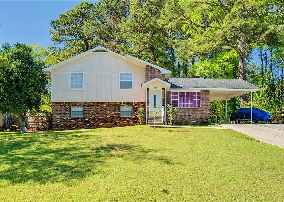 1st image of 501 Wexwood Dr