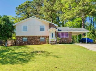 501 Wexwood Dr, Riverdale, GA 30274