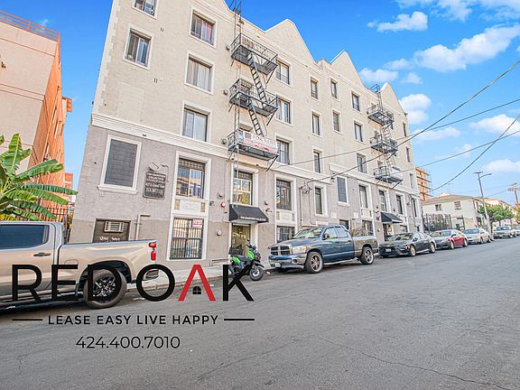 3rd image of 425427 S Grand View St #7310