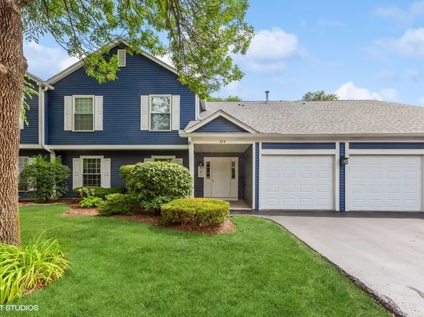214 Hampshire Ct Unit 201D, Naperville, IL 60565