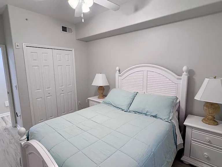 6828 Toland Dr #402 — Photo 20