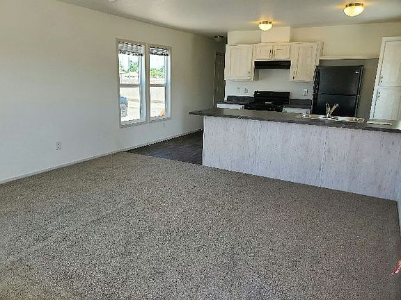 2nd image of 825 N Lamb Blvd #72
