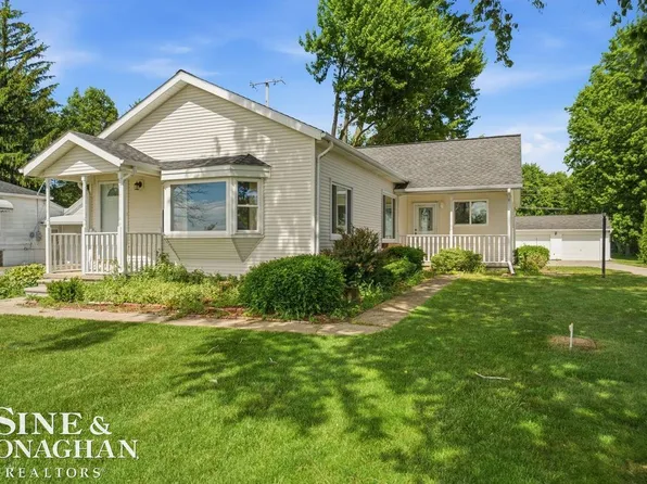 6036 River Rd, East China, MI 48054