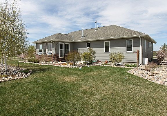 5th image of 1017 Killdeer Cir