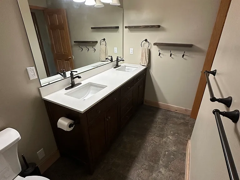 460 Lido Dr — Photo 19
