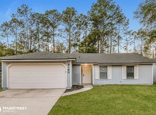 8168 Honeysuckle Ln, Jacksonville, FL 32244