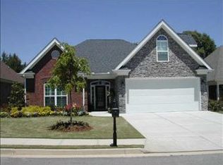 429 Madison Park Dr, Grayson, GA