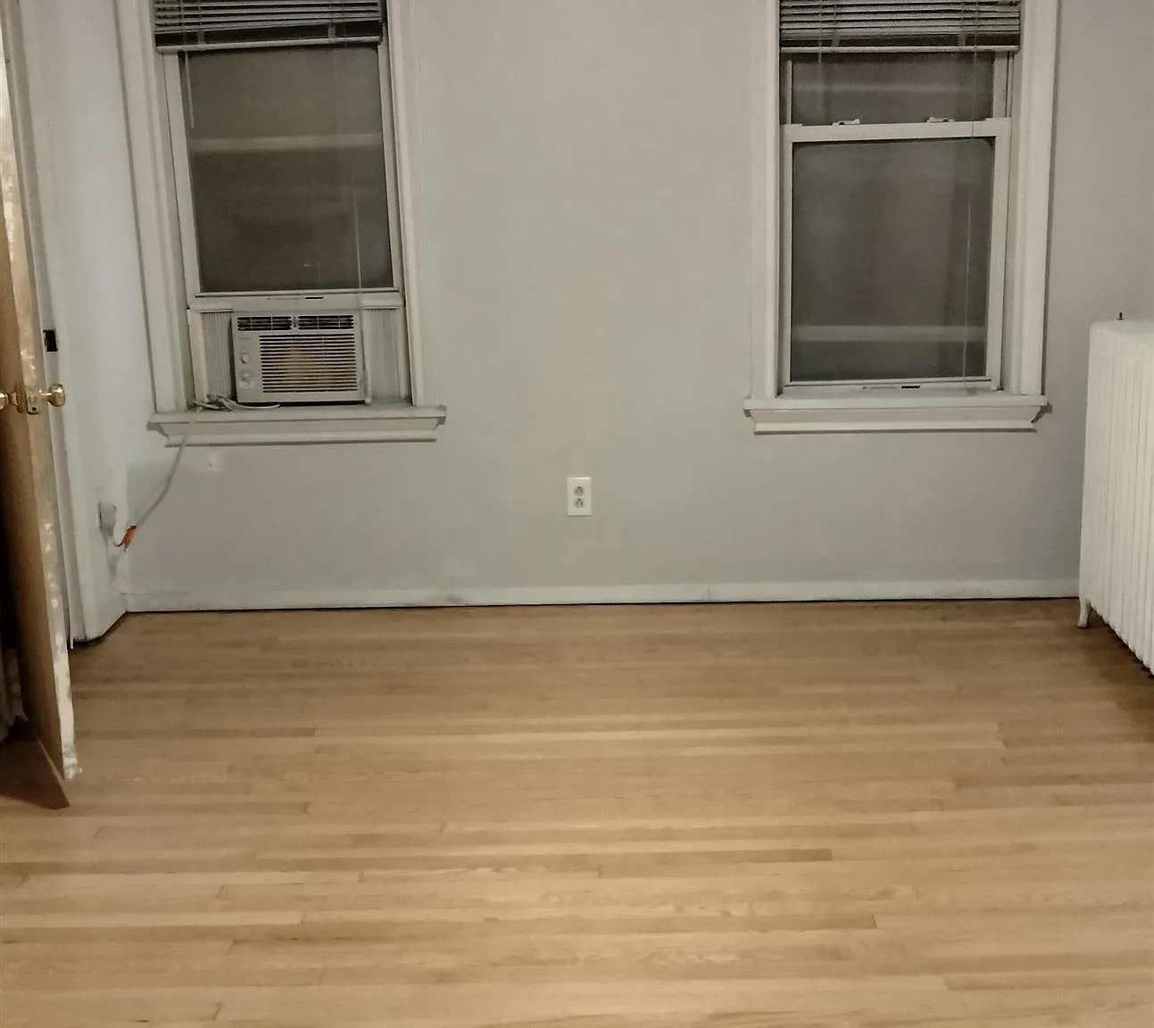 3 bed, 2.0 bath, 1400 sqft, $3,850 — Photo 4